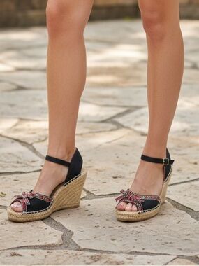 Seychelles floral-print peep-toe ankle-strap espadrilles size 7 canvas/Jute NEW